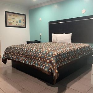 Budget Motel